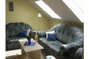 Ungaria Privát Hajdúszoboszló, Exteriorul